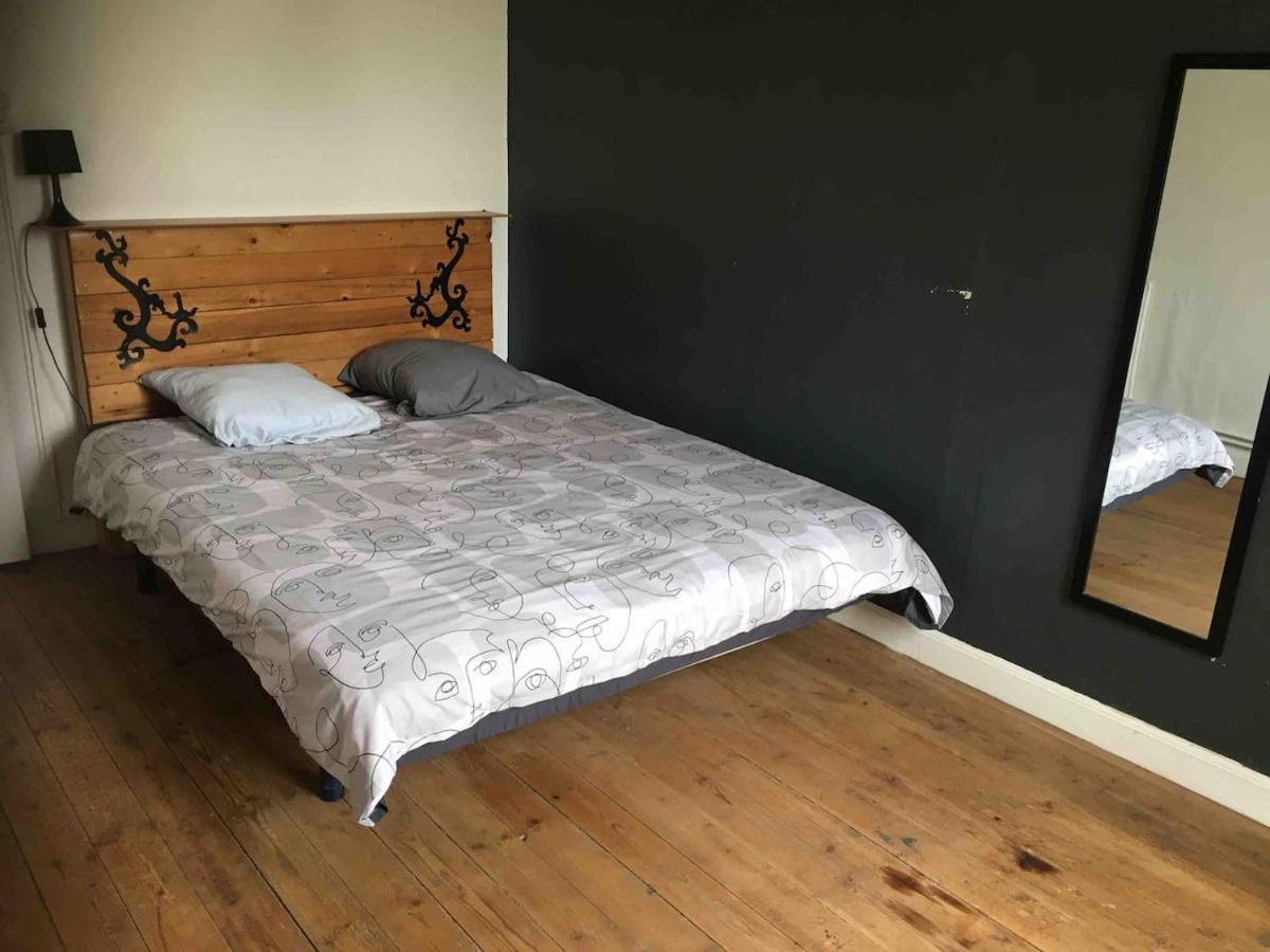 Maison Au Calme Proche Des Cures Apartment Jonzac Luaran gambar
